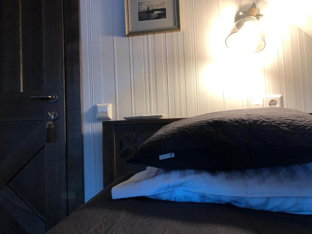 Heritage House With 2 Bedrooms & Free Parking * Nida