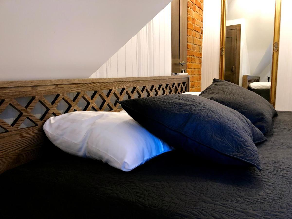Huoneisto Heritage House With 2 Bedrooms & Free Parking Nida
